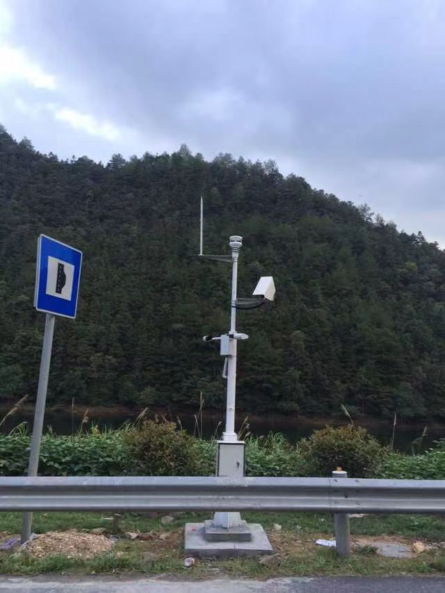 1706002206465342.jpg 4a1bc9d368bb8a50dc2123b5c0abcfe.jpg